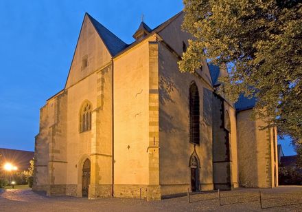 Aussenansicht der Kirche in Enger im Wittekindsland Herford in der Urlaubs- und Freizeitregion Teutoburger Wald. Foto: H. Wurm
