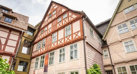 Forum Jacob Pins Buitenkant