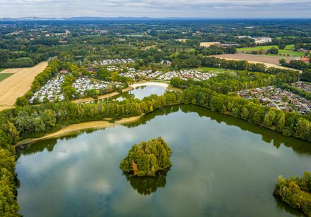 Luchtfoto van het Peckeloher-merengebied