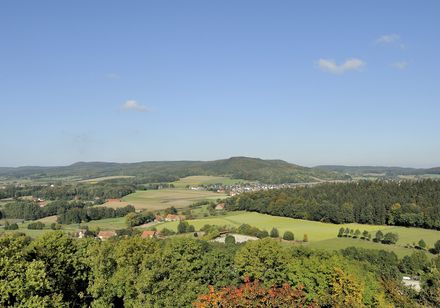 Panoramablick von der Burg Ravensberg auf Borgholzhausen