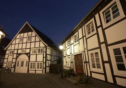 Vakwerkhuizen bij nacht