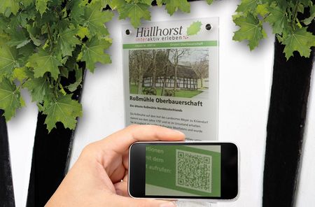 Smartphone scant QR-code - Beleef Hüllhorst